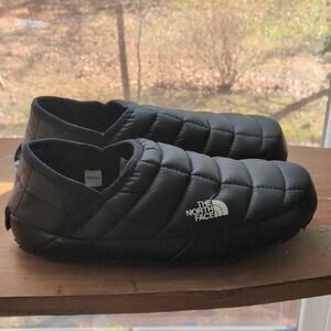 The North Face Women's Quilted Black Slip-Ons